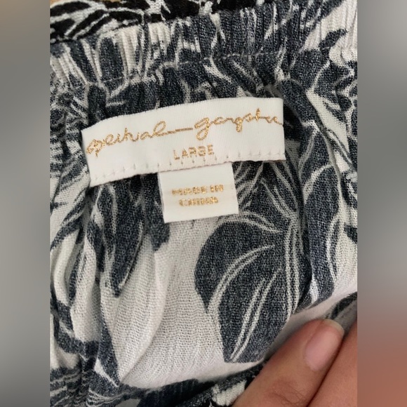 Spiritual Gangster Island Lotus
Ruffle Romper Jumpsuit tropical print - Picture 3 of 3